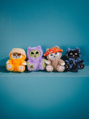 RIPNDIP Nermiee Buddiee Trippy Bag Charm Plush Toy - buy now | ID